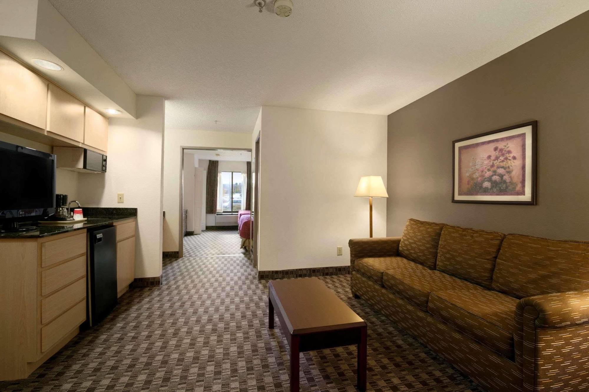 Wingate By Wyndham Canton-Hall Of Fame Exterior foto